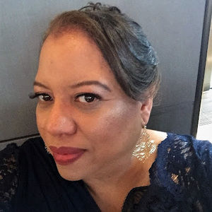 Meet your Posher, Suzanne